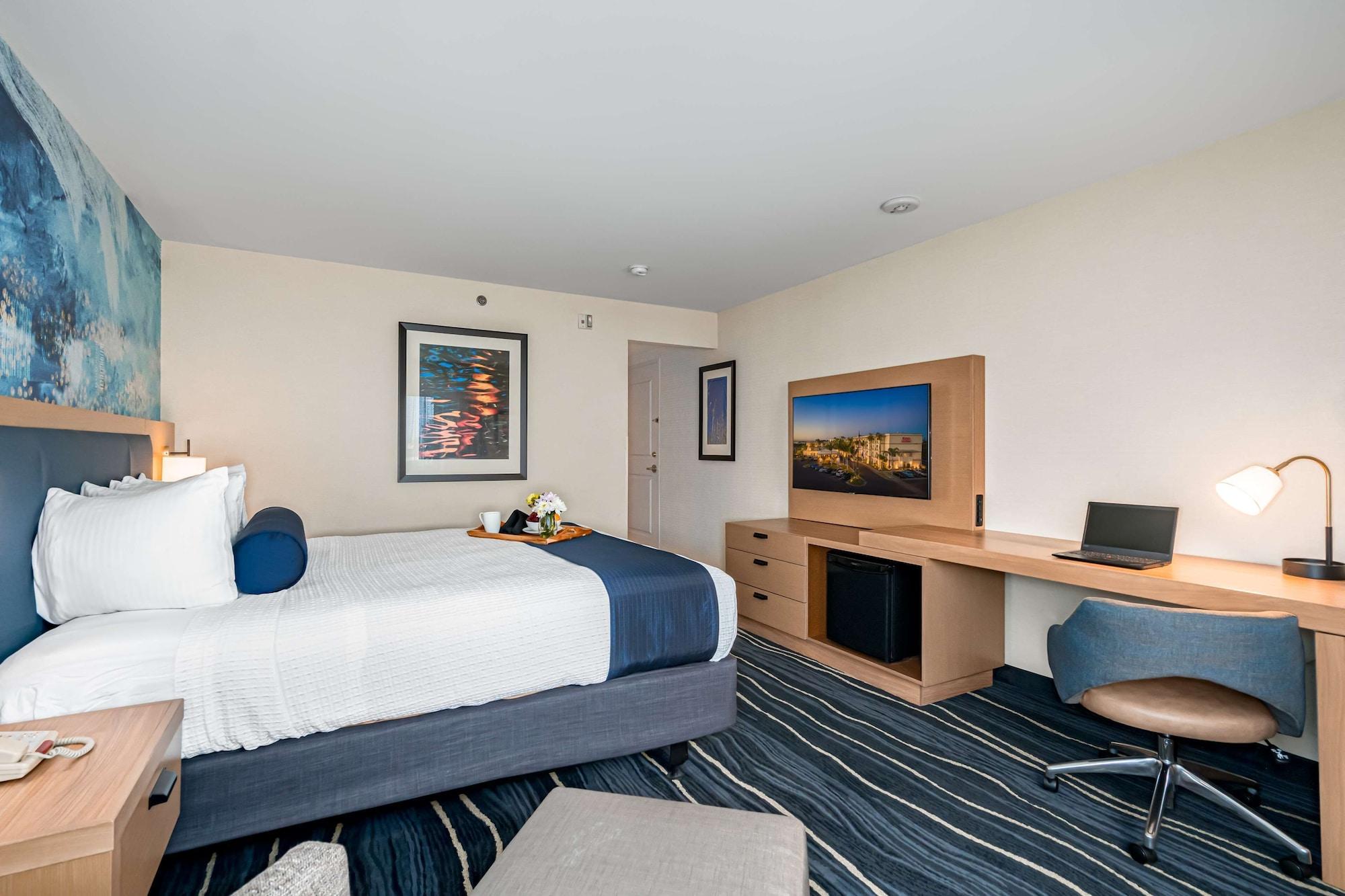 Best Western Plus Marina Gateway Hotel National City Ngoại thất bức ảnh