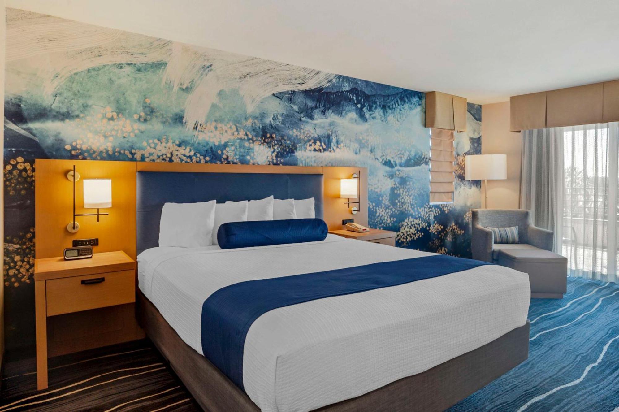 Best Western Plus Marina Gateway Hotel National City Ngoại thất bức ảnh